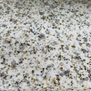 黑龙江 黄金麻花岗岩石材浅黄光面