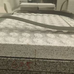 黑龙江 芝麻白花岗岩6.0公分荔枝面五轴加工雕刻盲点