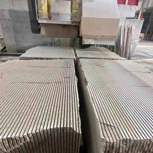 黑龙江 车间生产日常，黄金麻白麻花岗岩