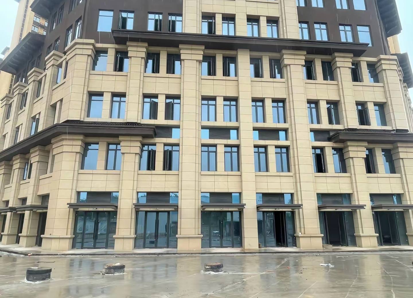 黑龙江 黄金麻花岗岩荔枝面小区外墙干挂