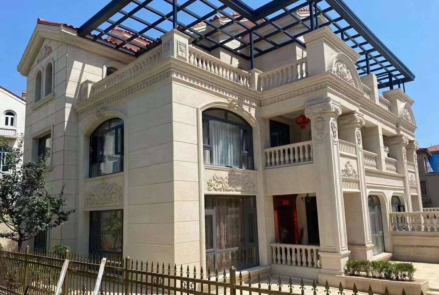 黑龙江 黄金麻花岗岩荔枝面别墅外墙干挂