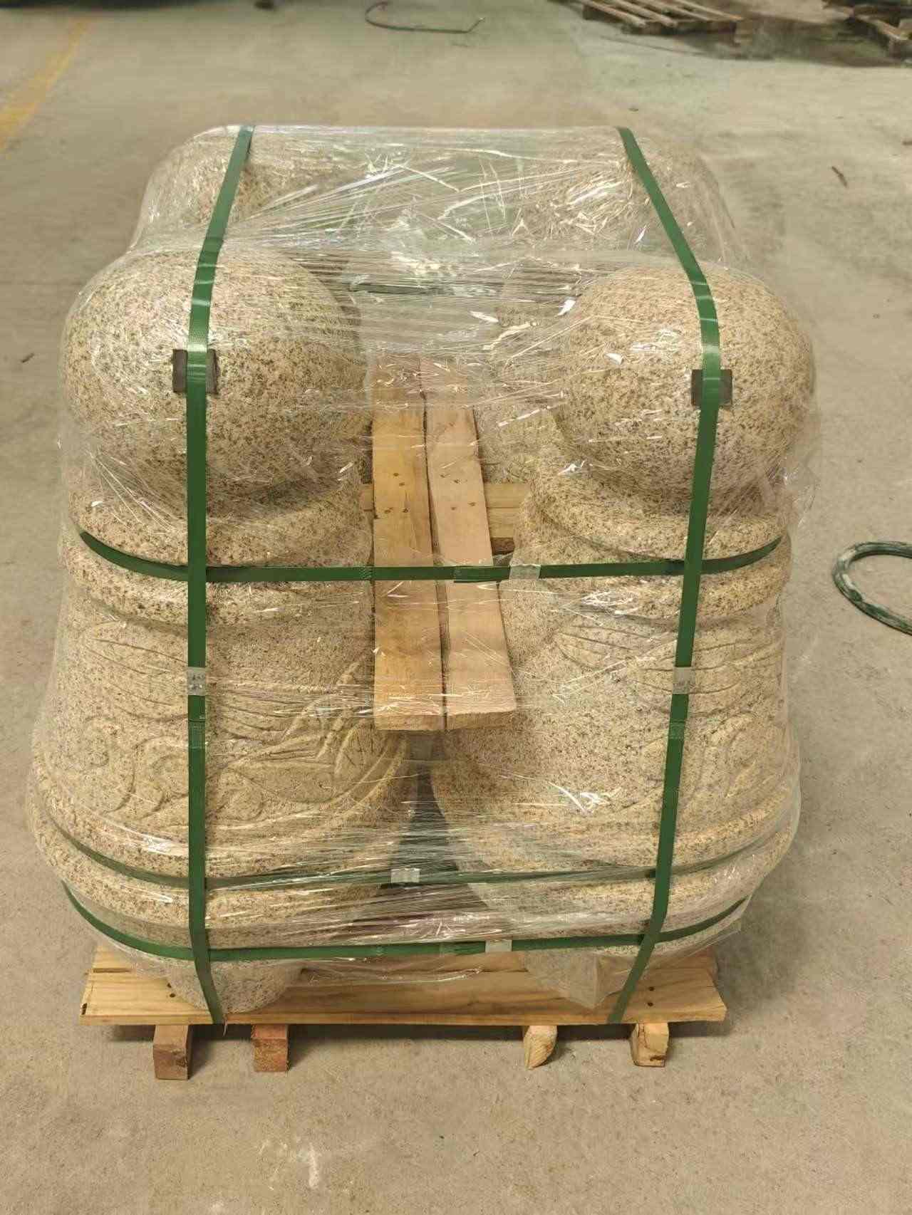 黑龙江 黄金麻异形定制雕花——棒棒糖挡车柱