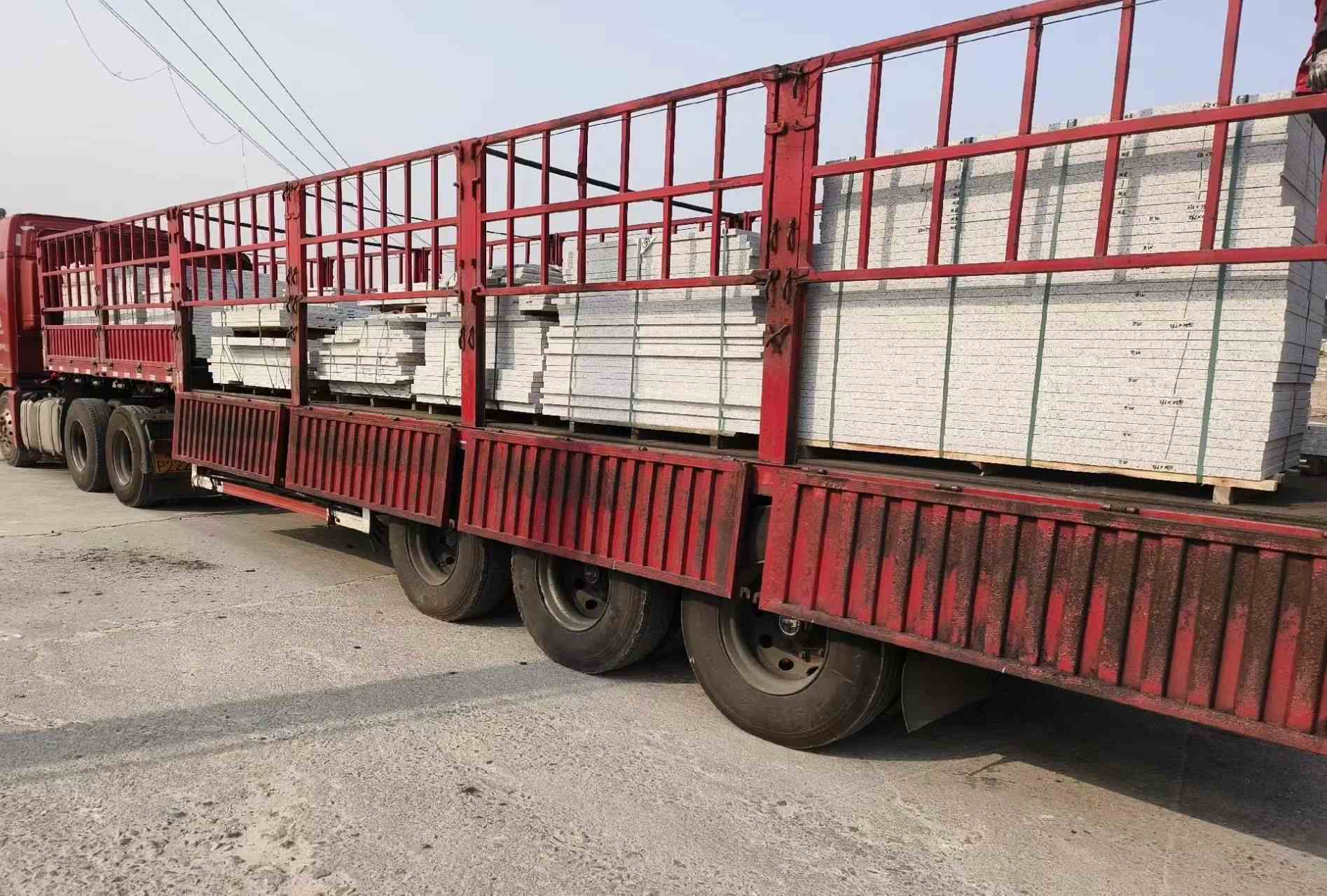 黑龙江 白麻荔枝面外墙干挂，工厂装车日常