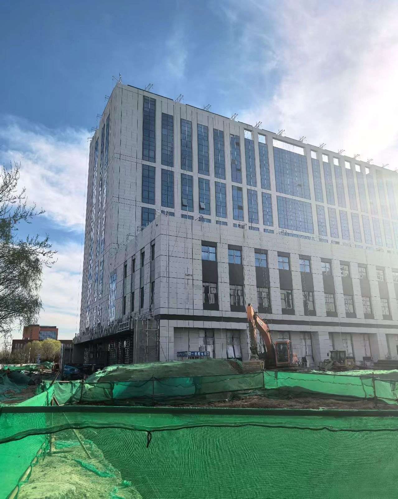 黑龙江 白麻花岗岩石材外墙干挂